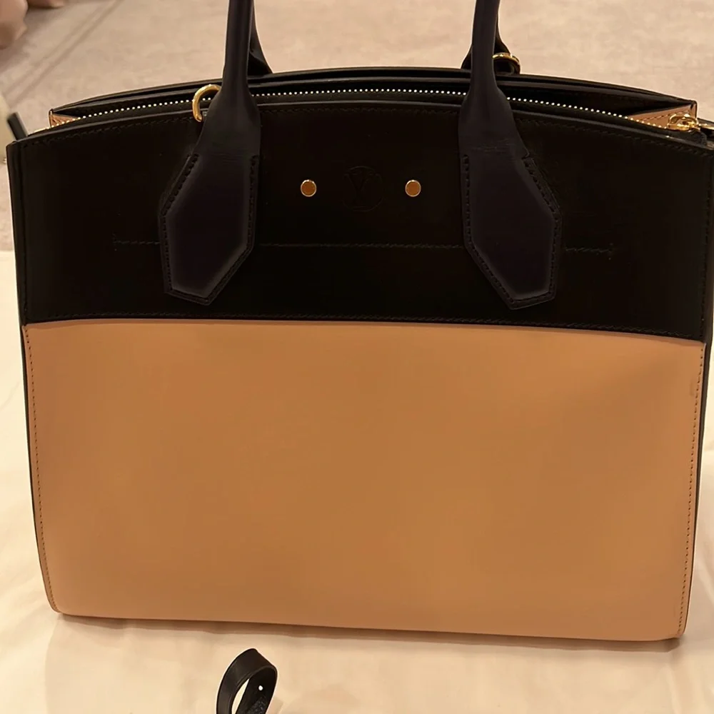 Louis Vuitton City Steamer MM Vani/Noir - Picture 12 of 16